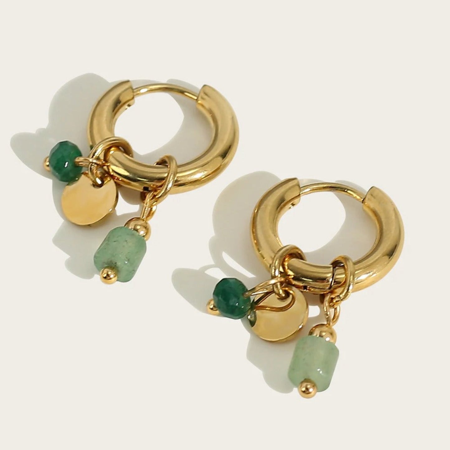 Aretes bolas de colores